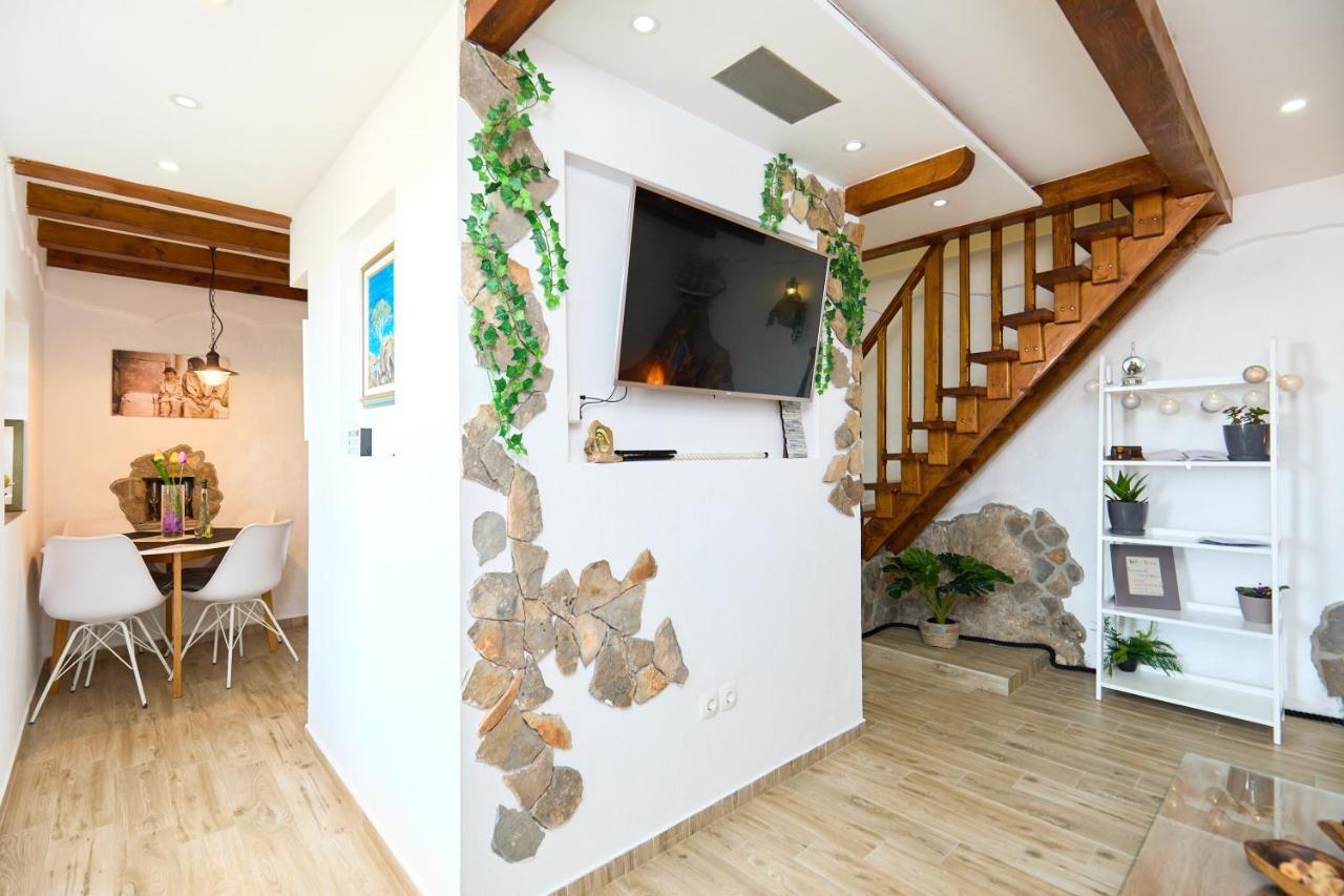 Stone House Biskup Apartment Babino Polje Екстериор снимка